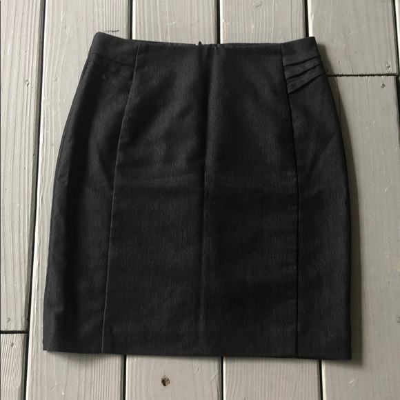 Amanda & Chelsea Dresses & Skirts - Women’s Pencil Skirt size 2